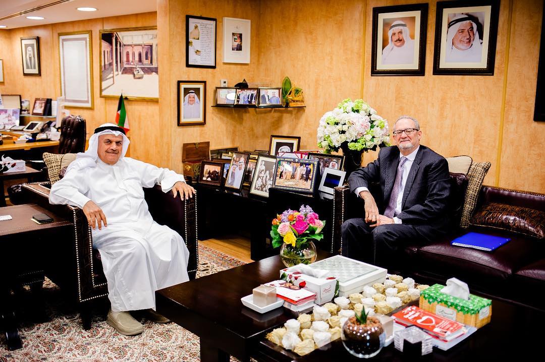 Faisal Al-Mutawa receives the US Ambassador on the occasion of Holy Ramadan